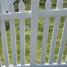 Spotless-Fence-Cleaning-in-Charles-Town-WV-Leaves-Fence-Looking-Pristine 0